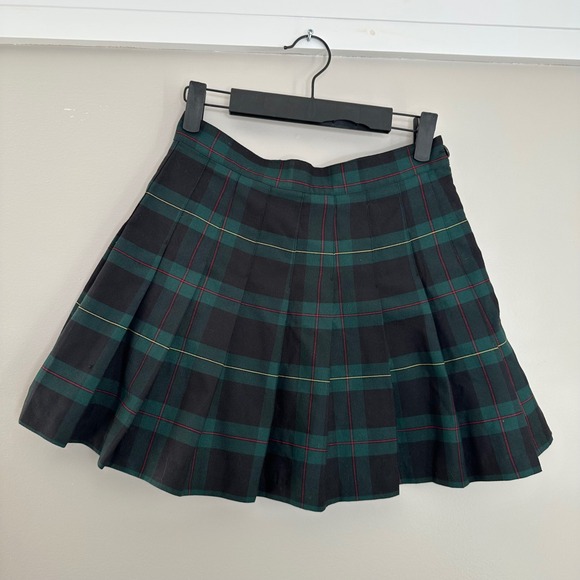 American Apparel XS Plaid Pleated Mini Skirt Green‎ Black School Girl - Picture 2 of 6